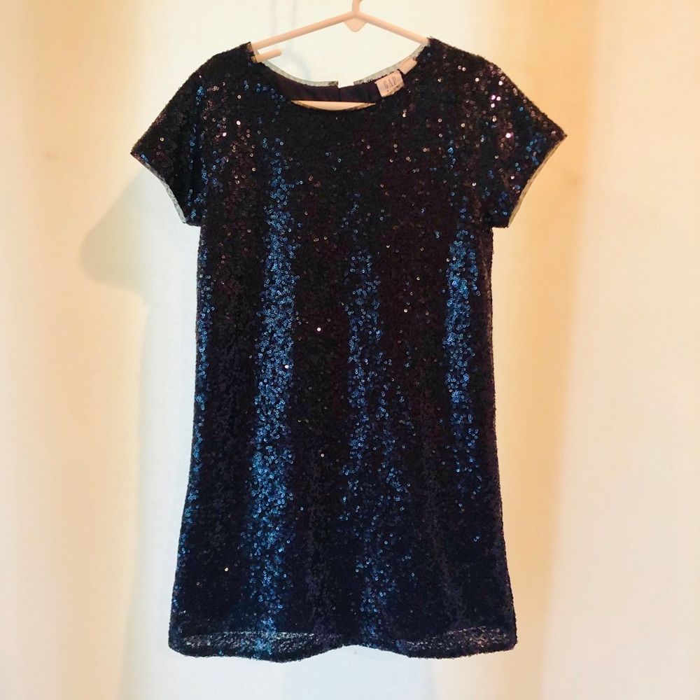 Last chance before being donated!! Sequin dress